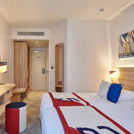 Club Le Plein Sud Bleues Hyères