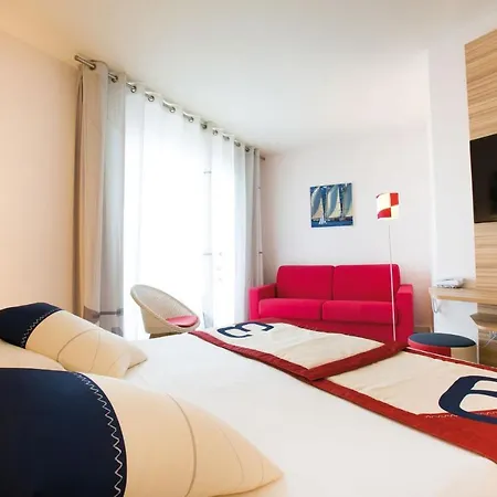 Club Le Plein Sud Bleues 3* Hyères